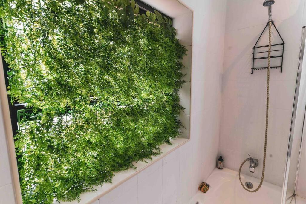Cozy One-Bedroom In The Heart Of Sea Point ケープタウン エクステリア 写真